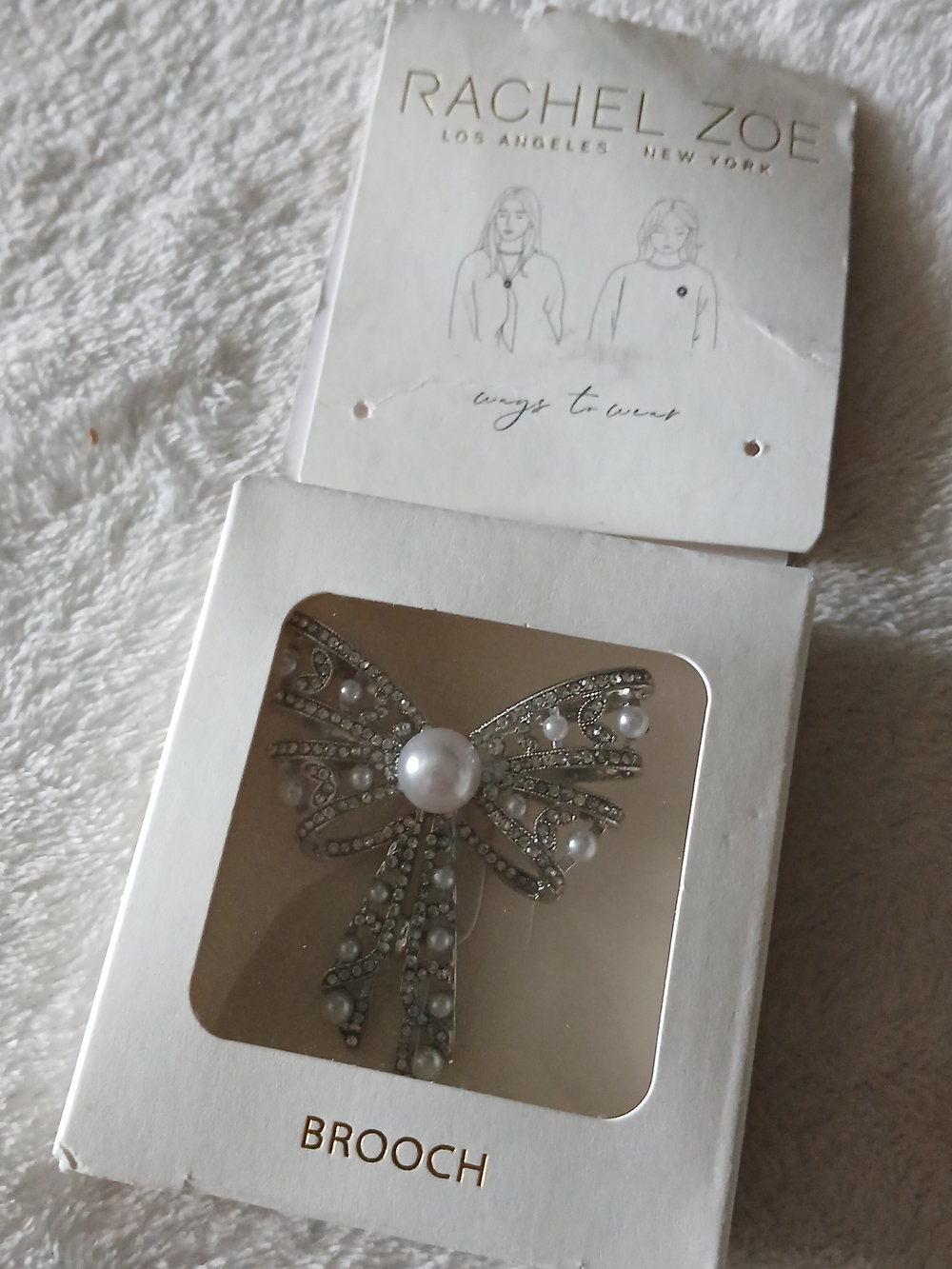 Rachel Zoe Pearl & Crystal Bow Brooch - NEW IN BOX & GIFT READY!